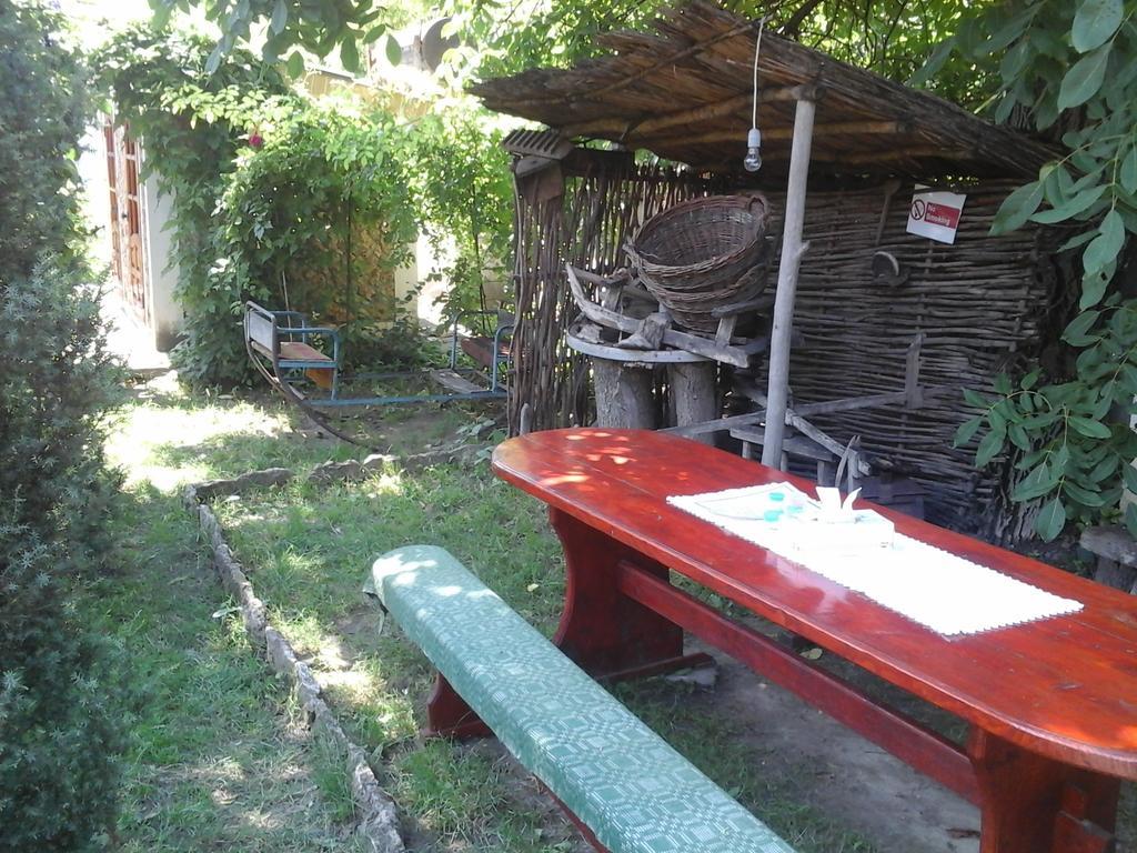 La Popas Hotel Orhei Luaran gambar